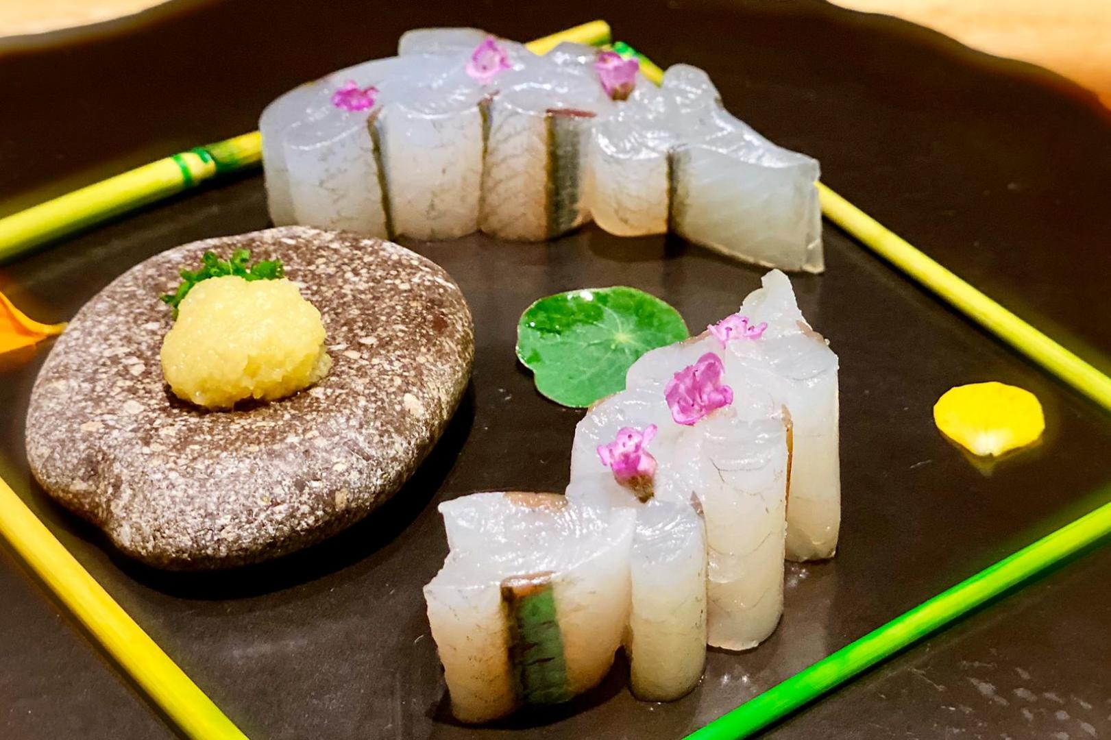 栗子啫喱/南瓜鲜百合茶巾/黑芝麻豆腐/八爪鱼柔软煮/菠菜里芋 刺身